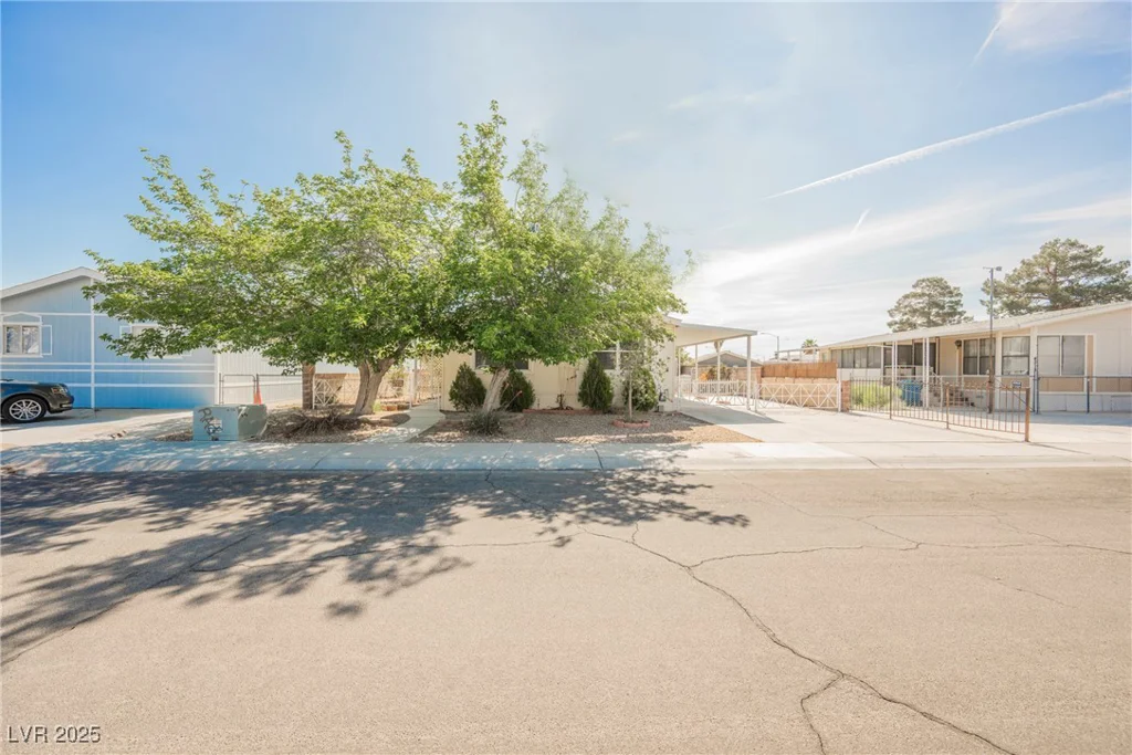 4217 Jadestone, Las Vegas, NV 89108