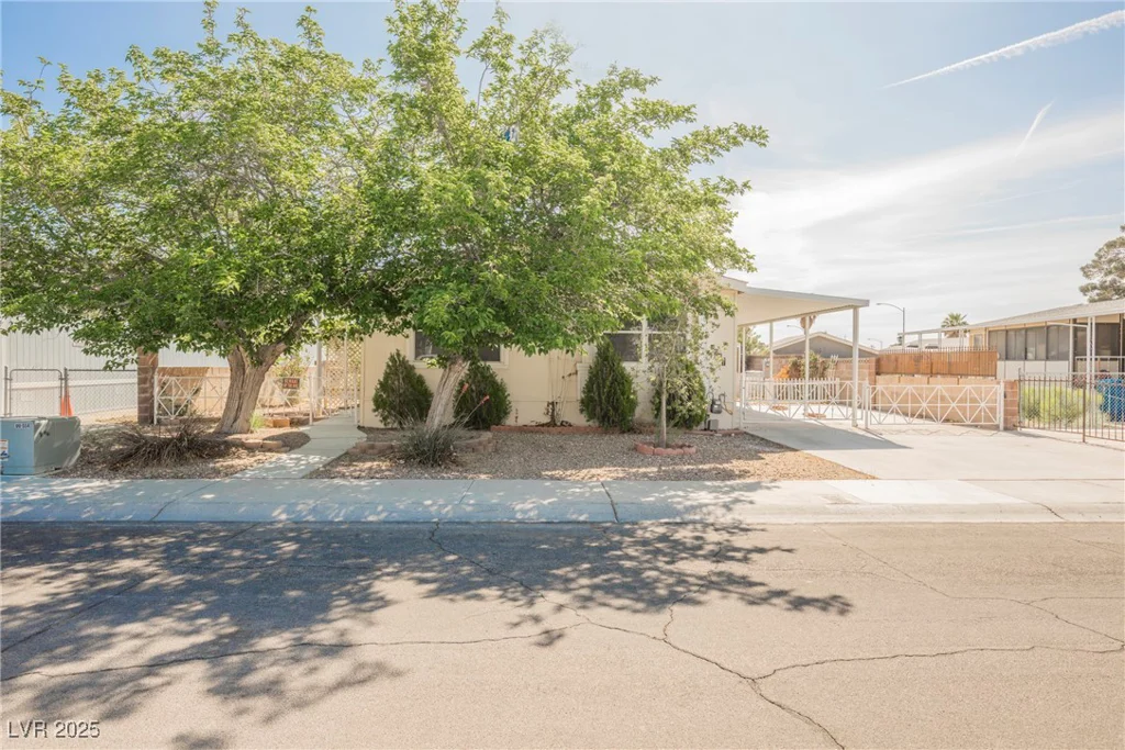 4217 Jadestone, Las Vegas, NV 89108