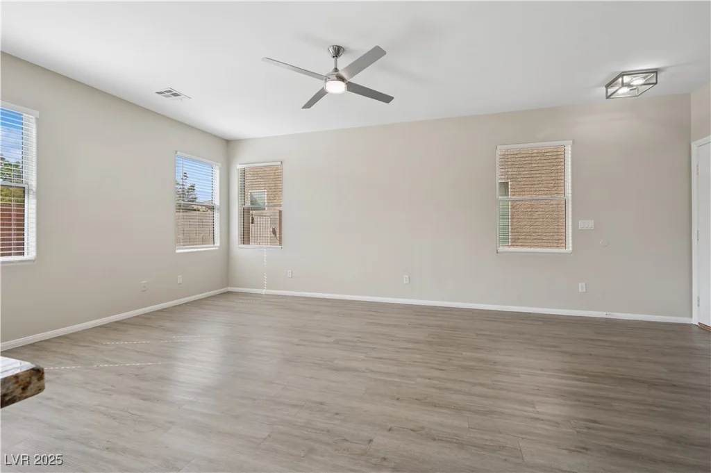 7821 Marksville, Las Vegas, NV 89149