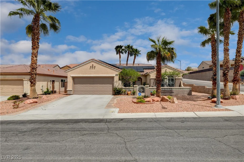 2078 Wildwood Lake, Henderson, NV 89052