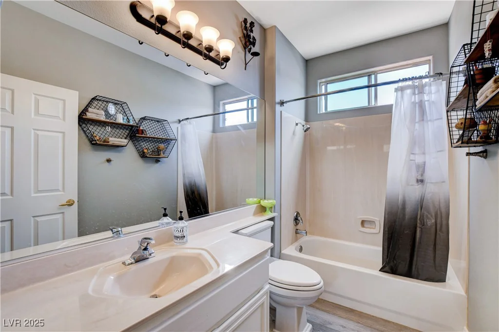 2078 Wildwood Lake, Henderson, NV 89052