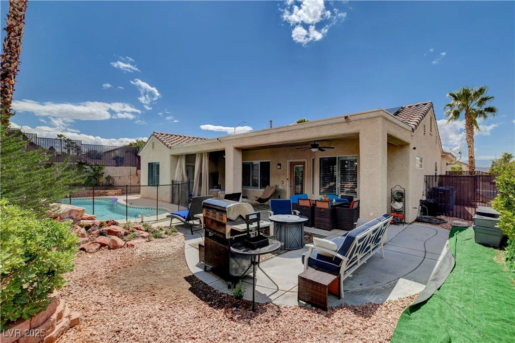 2078 Wildwood Lake, Henderson, NV 89052