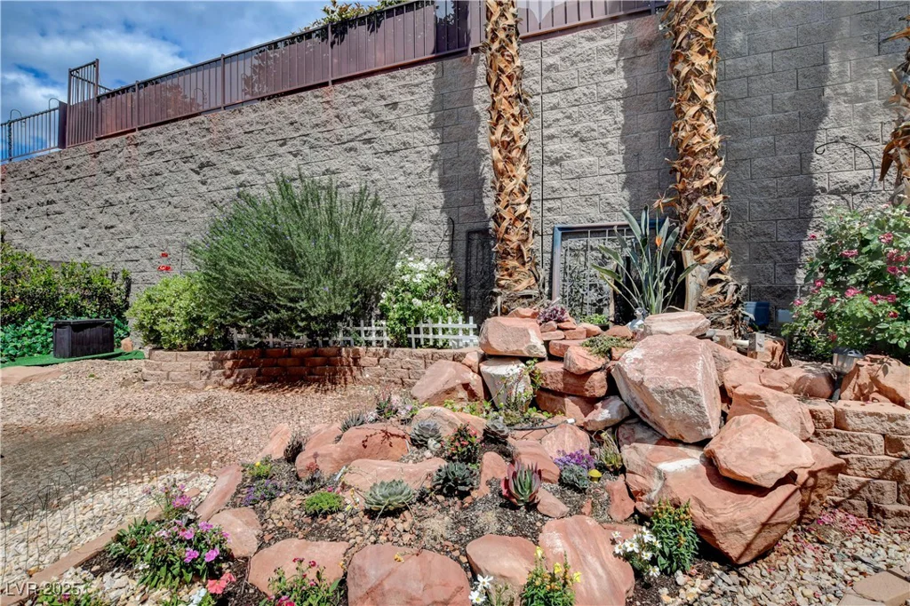 2078 Wildwood Lake, Henderson, NV 89052