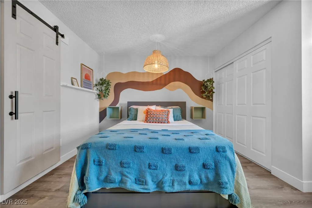 1025 Willow Tree, Las Vegas, NV 89128