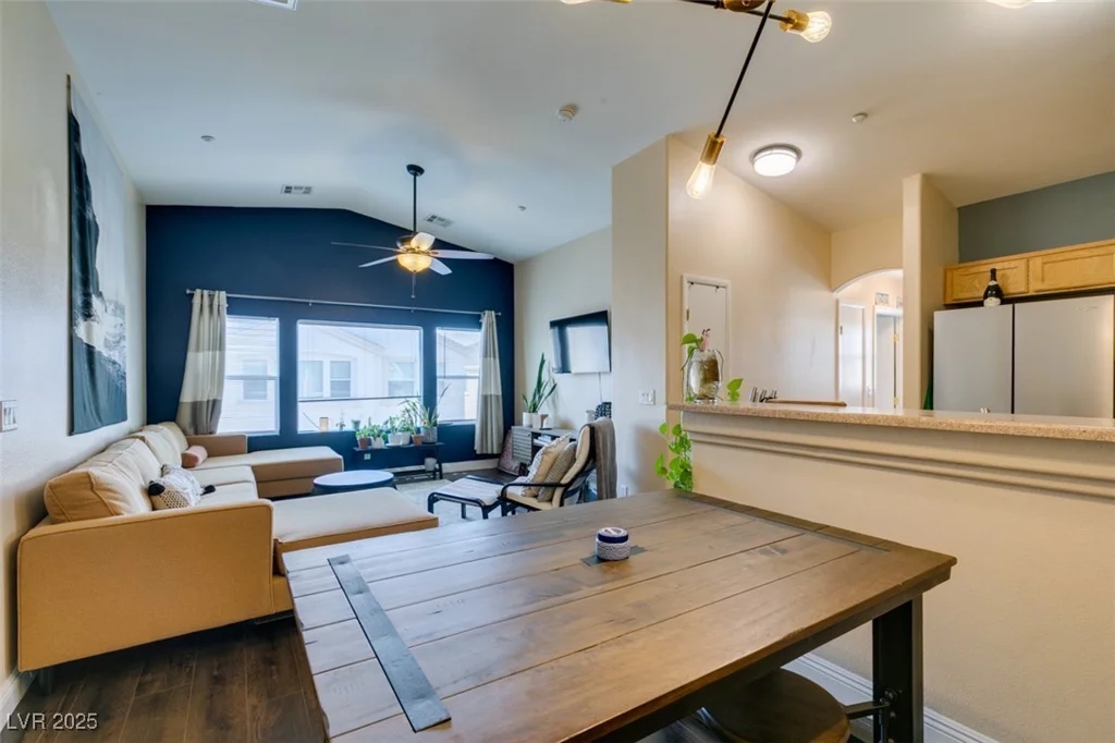 6576 Buster Brown, Las Vegas, NV 89122