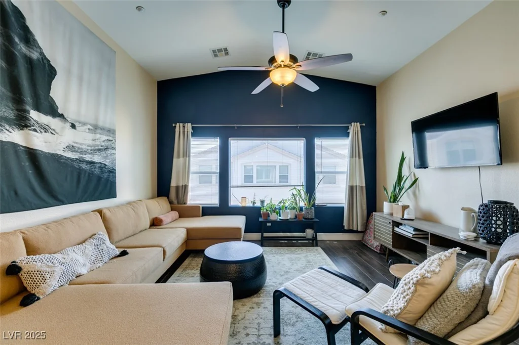 6576 Buster Brown, Las Vegas, NV 89122