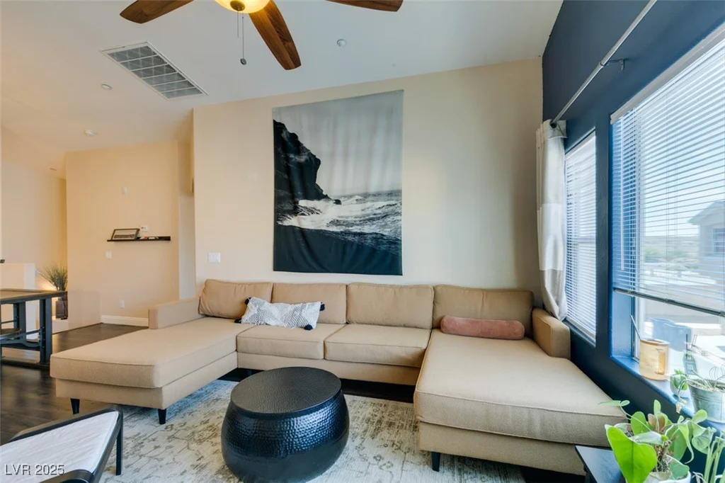 6576 Buster Brown, Las Vegas, NV 89122