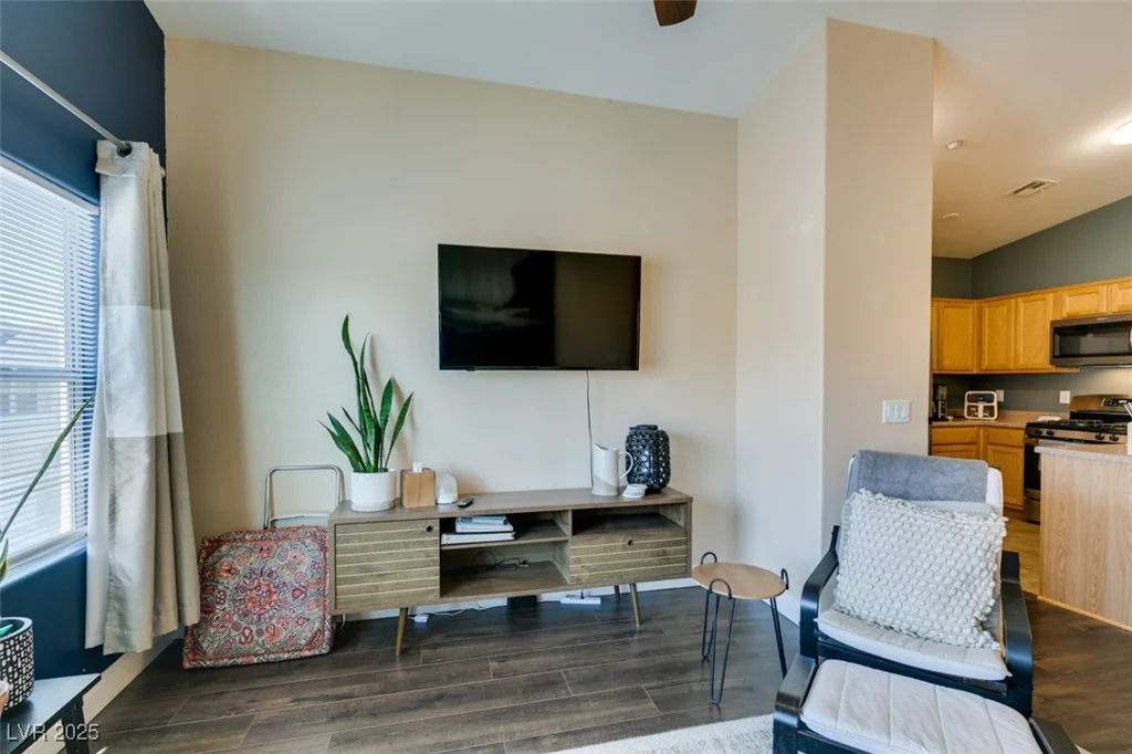 6576 Buster Brown, Las Vegas, NV 89122