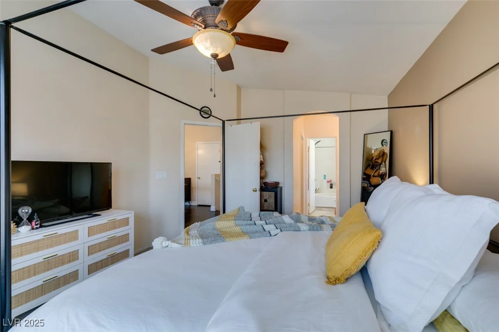 6576 Buster Brown, Las Vegas, NV 89122