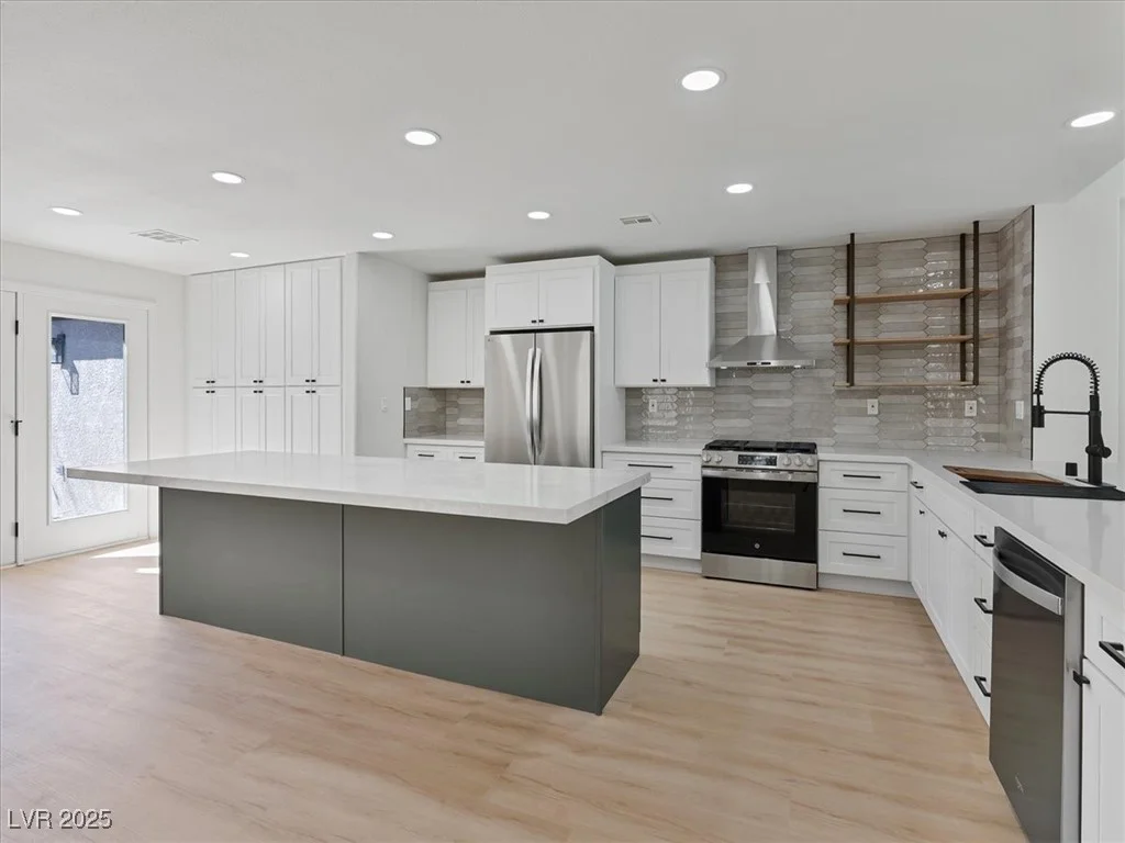 2894 Matese, Henderson, NV 89052