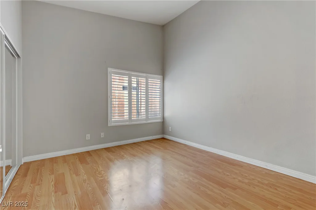 8450 Alta, Las Vegas, NV 89145