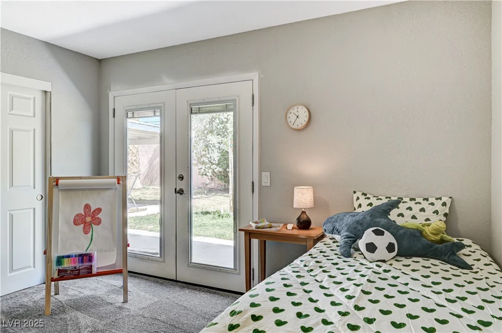 1940 Canterbury, Las Vegas, NV 89119