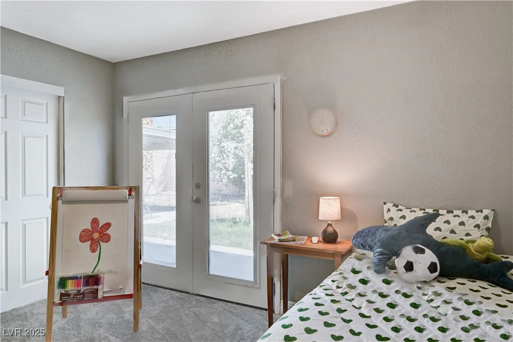 1940 Canterbury, Las Vegas, NV 89119