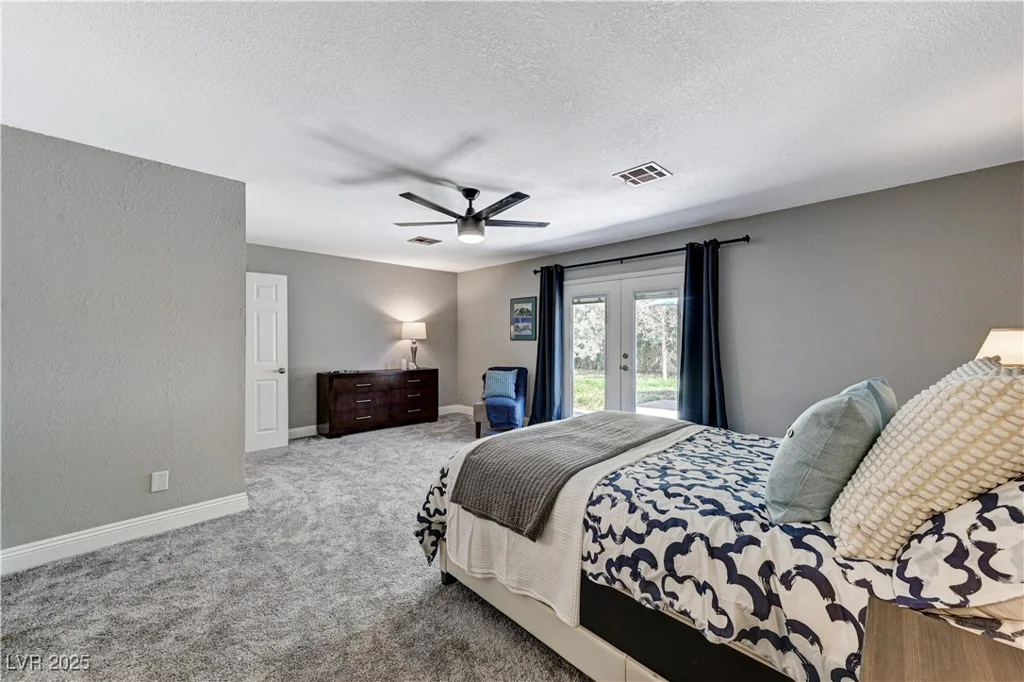 1940 Canterbury, Las Vegas, NV 89119