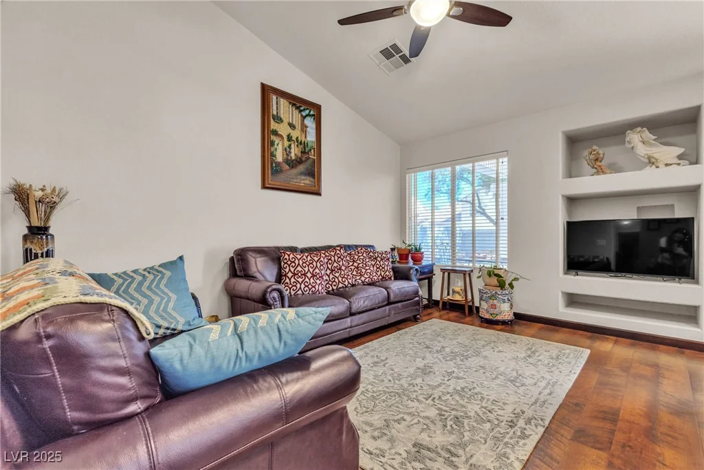 9562 Collinsleap, Las Vegas, NV 89123
