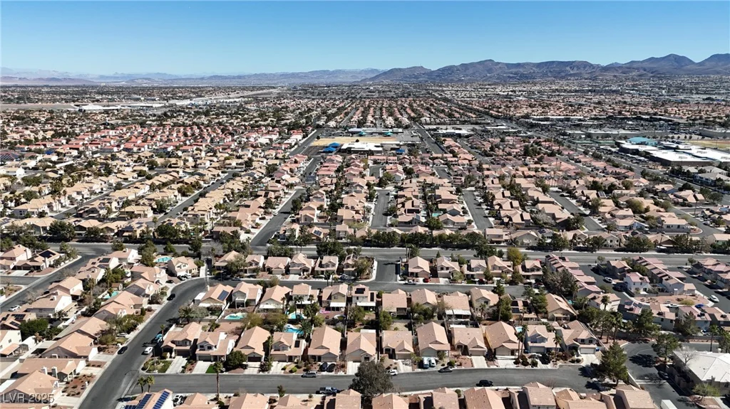 9562 Collinsleap, Las Vegas, NV 89123