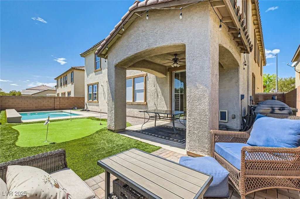 5920 Big Horn View, North Las Vegas, NV 89031