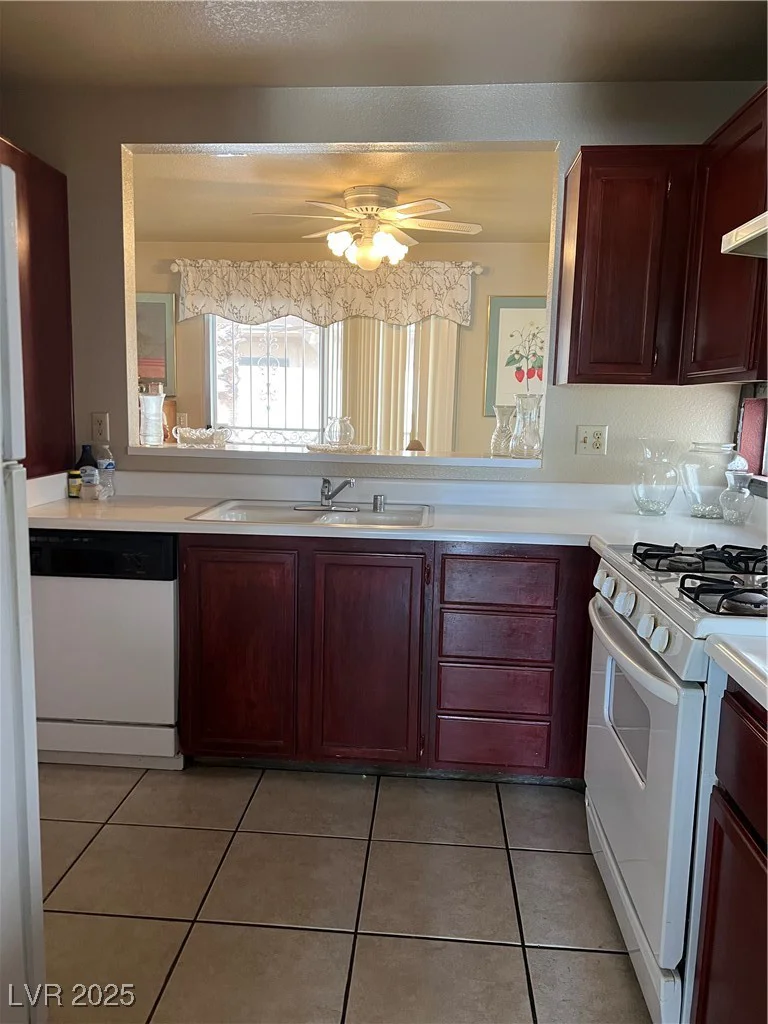 1853 Citroen, Las Vegas, NV 89142