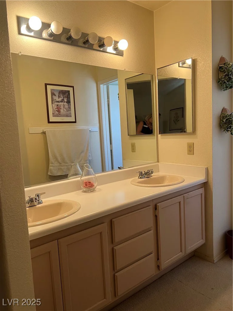 1853 Citroen, Las Vegas, NV 89142