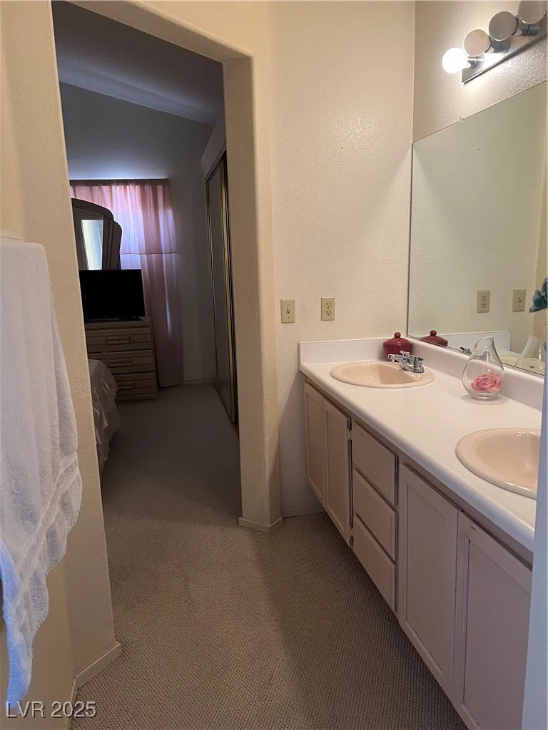 1853 Citroen, Las Vegas, NV 89142