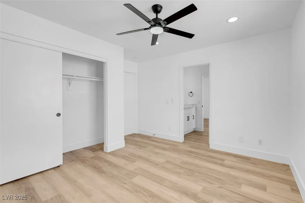 8725 Russet Hills, Las Vegas, NV 89147