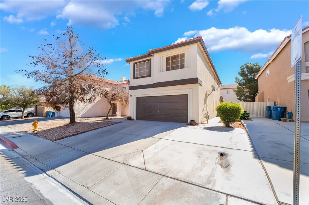 10166 Monks Hood, Las Vegas, NV 89183