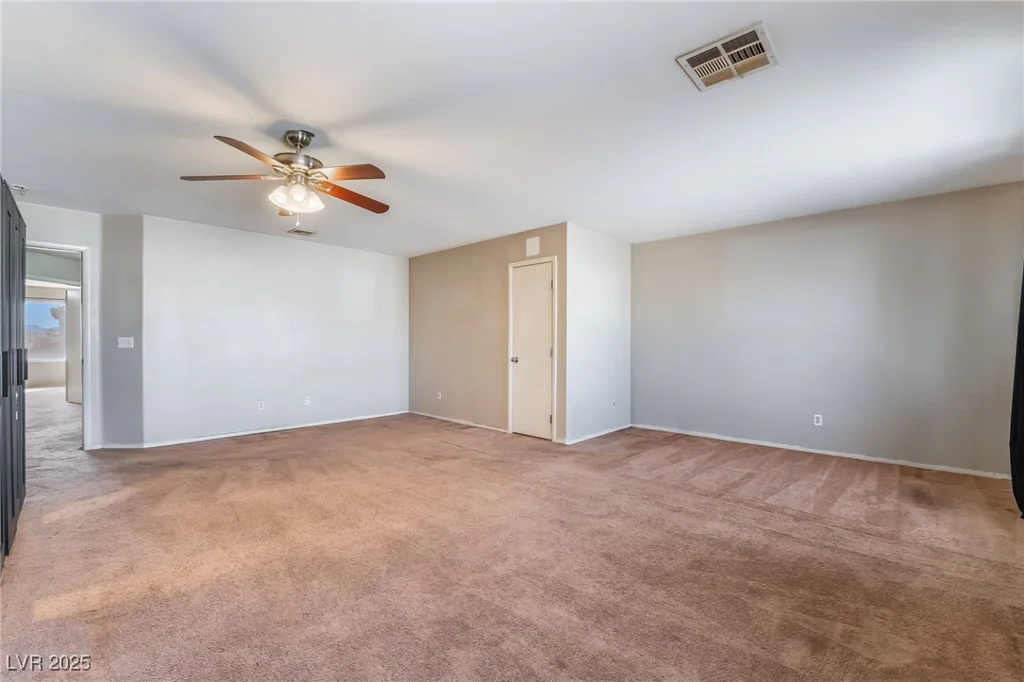 10166 Monks Hood, Las Vegas, NV 89183