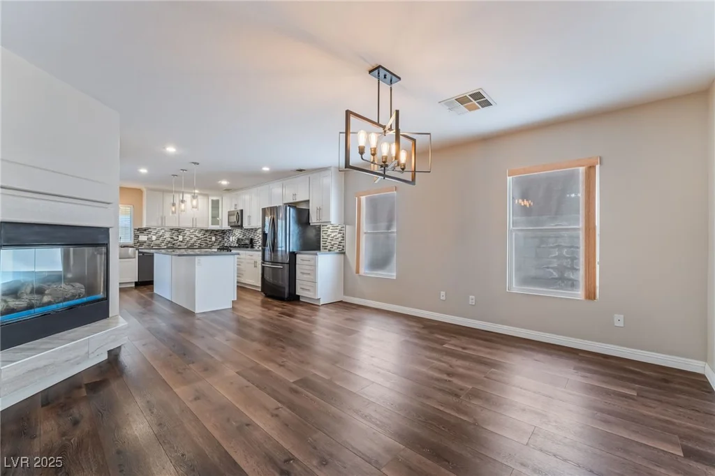 10166 Monks Hood, Las Vegas, NV 89183