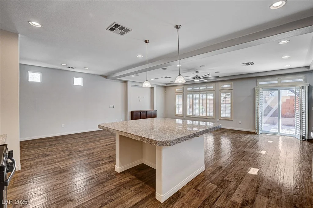 5239 Tartan Hill, Las Vegas, NV 89141
