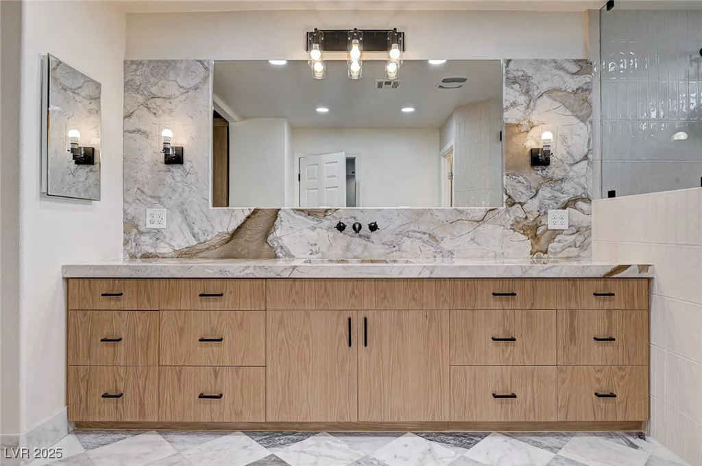 5239 Tartan Hill, Las Vegas, NV 89141