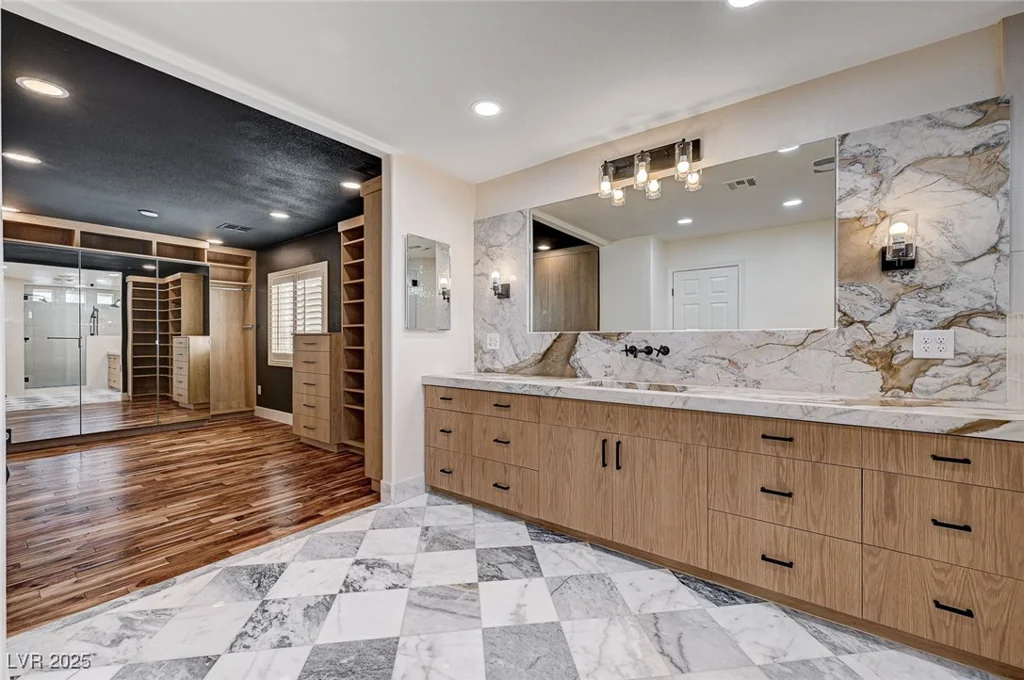 5239 Tartan Hill, Las Vegas, NV 89141
