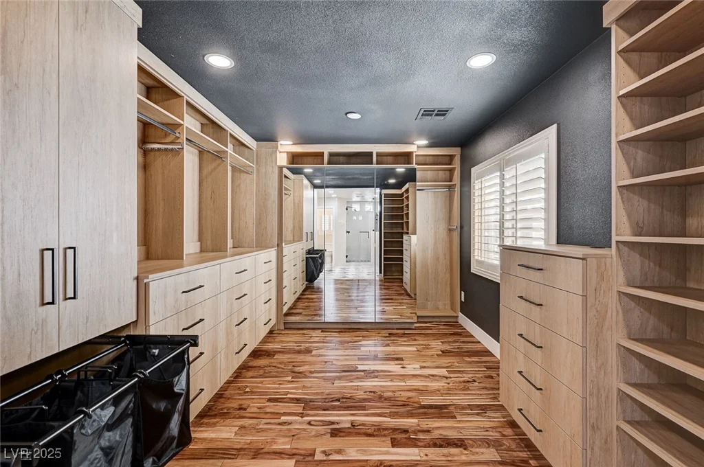 5239 Tartan Hill, Las Vegas, NV 89141