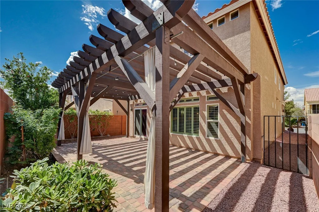 5239 Tartan Hill, Las Vegas, NV 89141