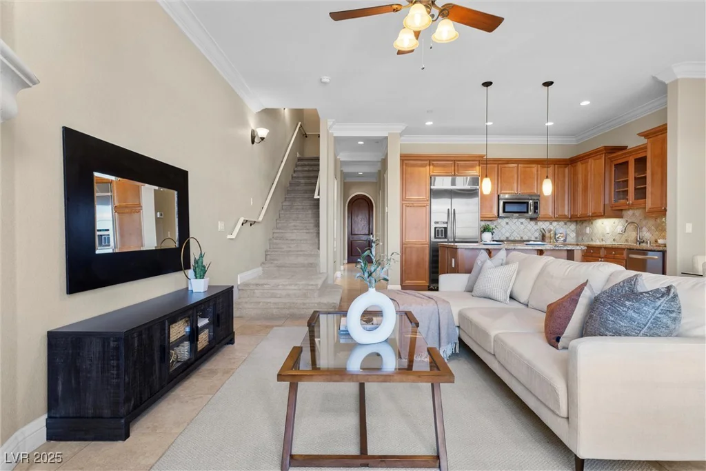 20 Via Visione, Henderson, NV 89011