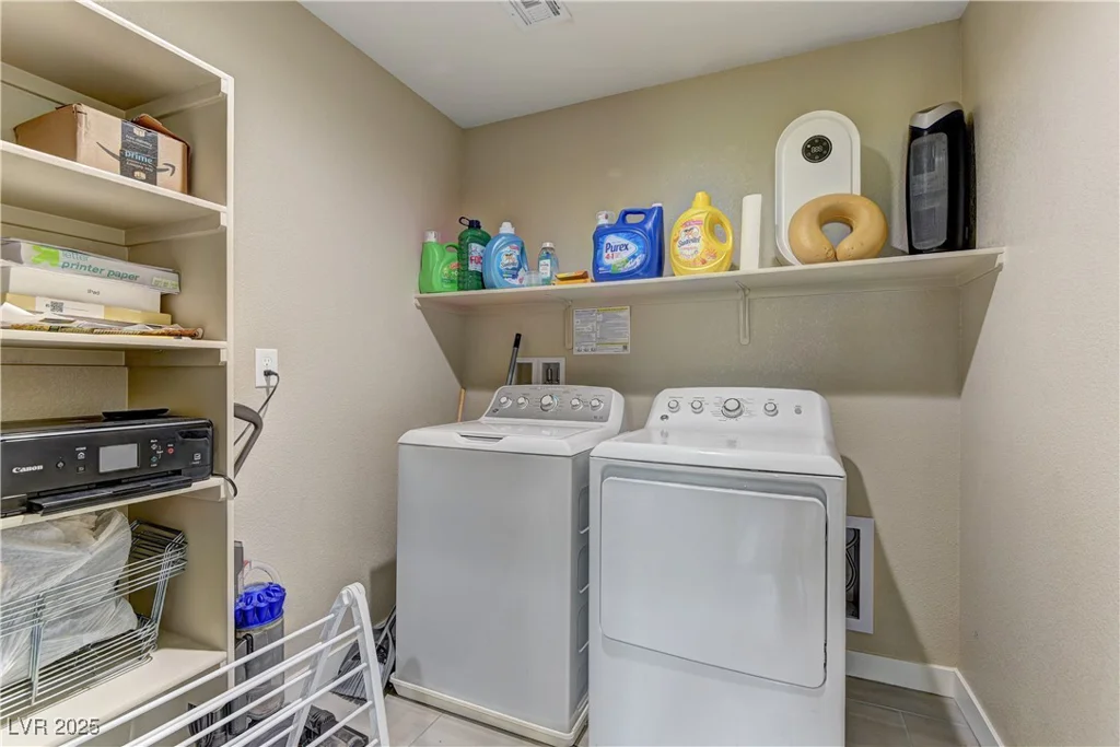 3707 Paseo De Paz, Las Vegas, NV 89115