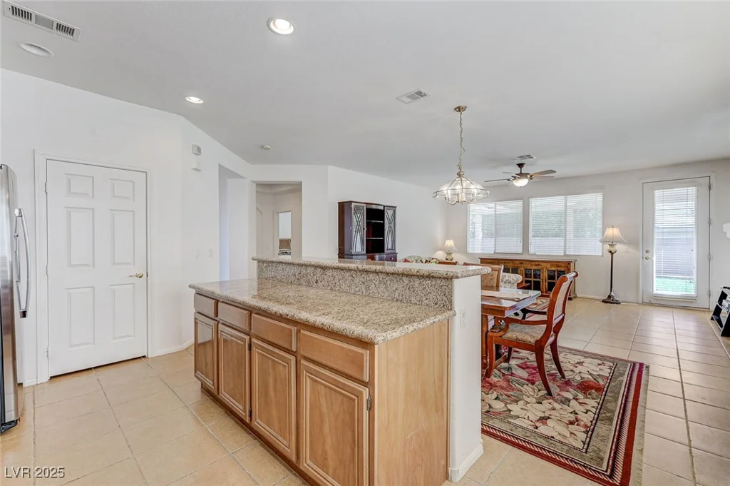 10389 Walking View, Las Vegas, NV 89135