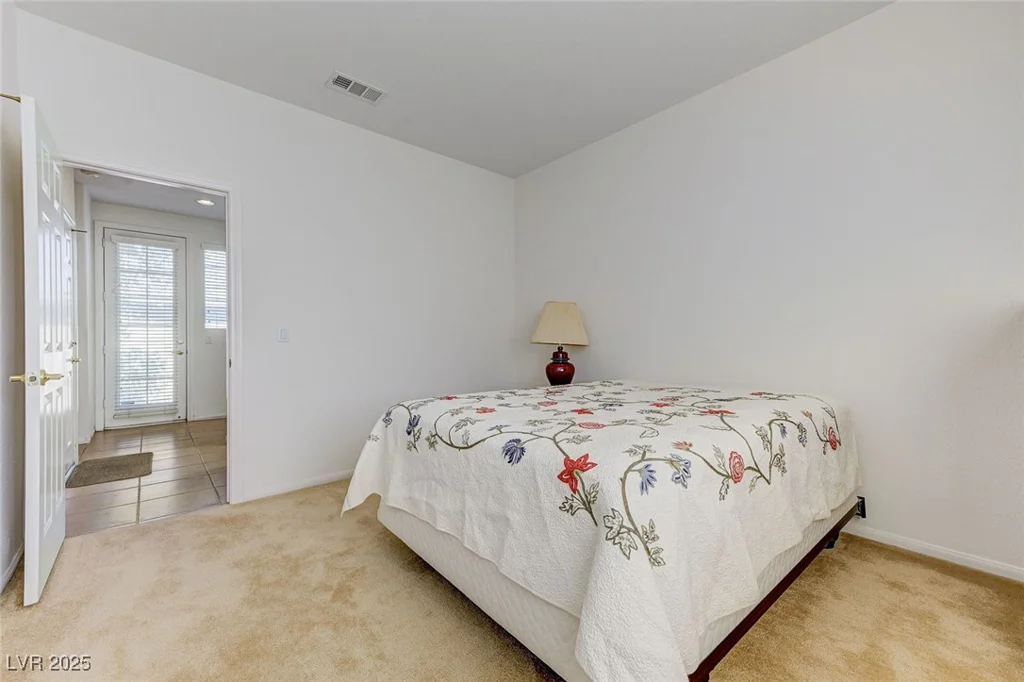 10389 Walking View, Las Vegas, NV 89135