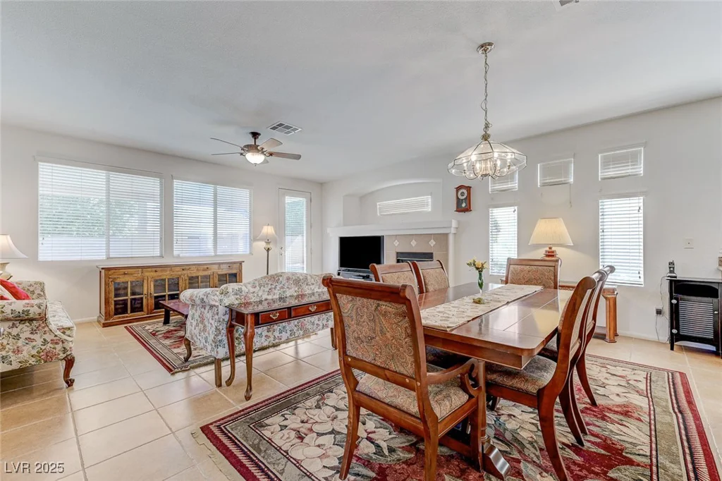 10389 Walking View, Las Vegas, NV 89135