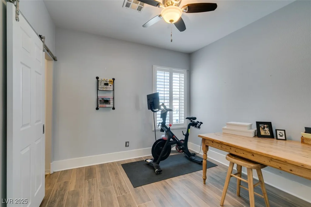 7349 Royal Melbourne, Las Vegas, NV 89131