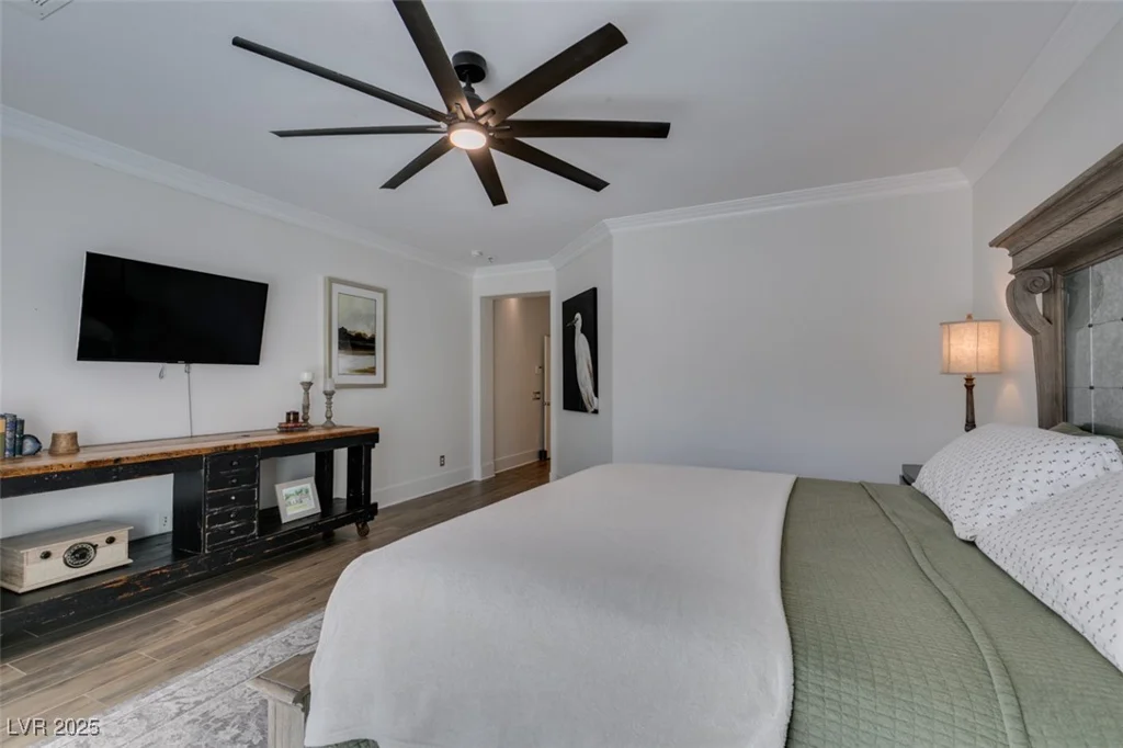 7349 Royal Melbourne, Las Vegas, NV 89131