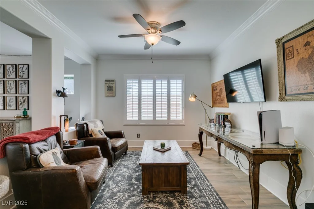7349 Royal Melbourne, Las Vegas, NV 89131