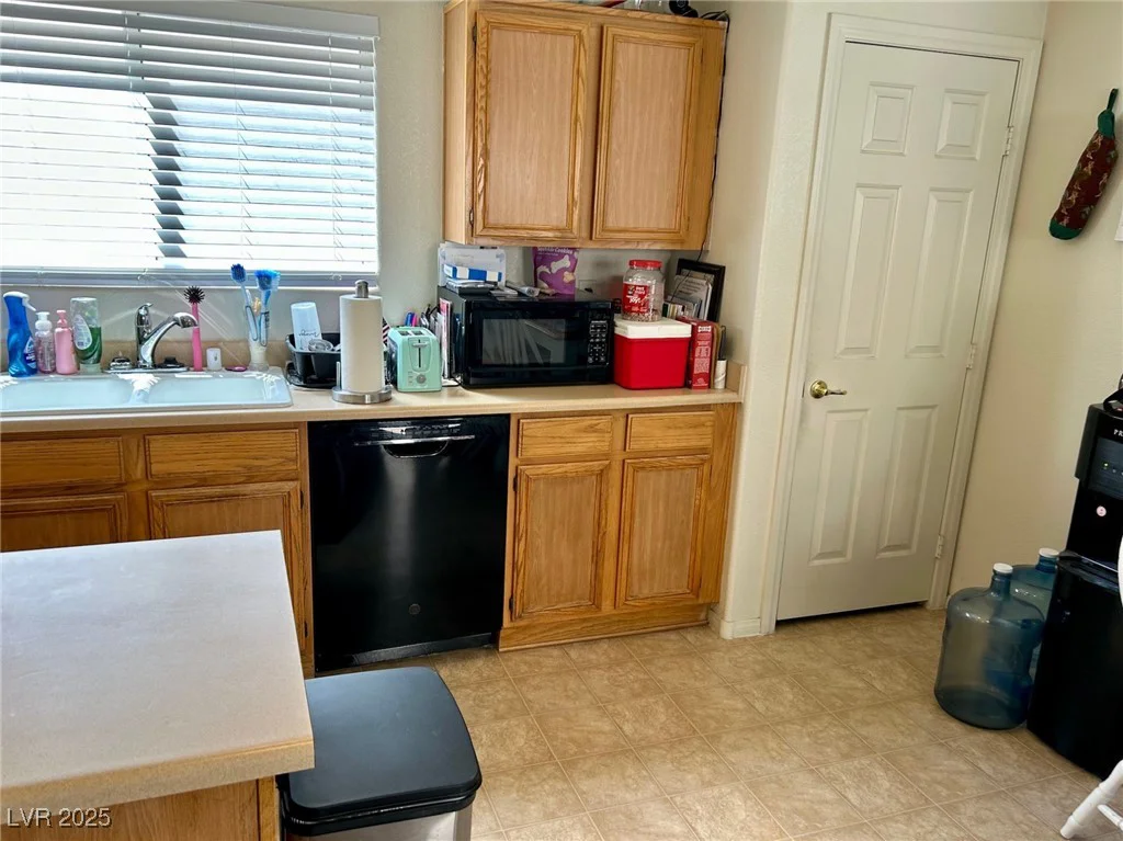 2130 Dragonslayer, Las Vegas, NV 89183