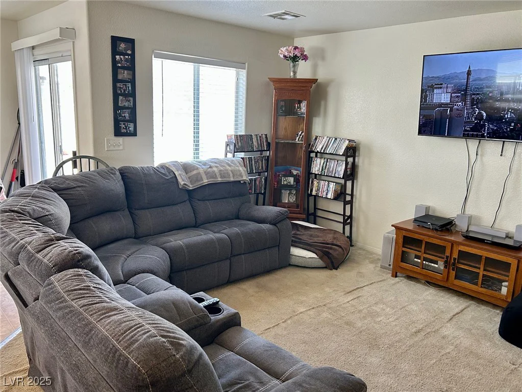 2130 Dragonslayer, Las Vegas, NV 89183