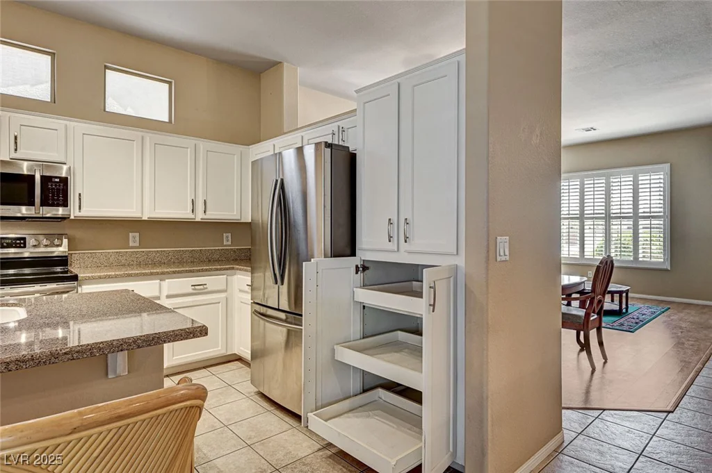 1574 Livingston, Henderson, NV 89012