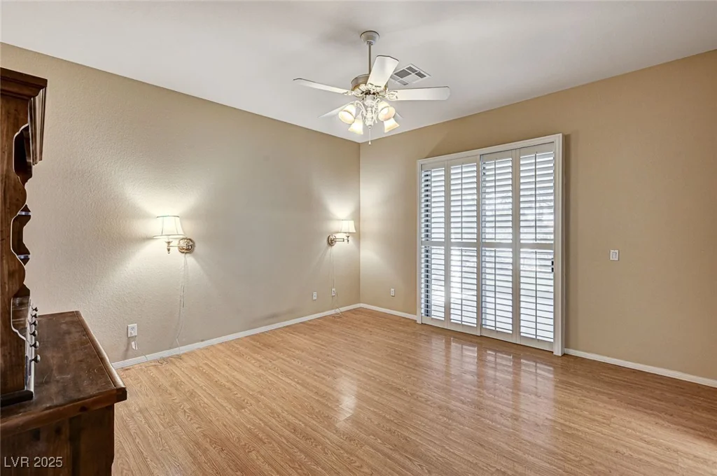 1574 Livingston, Henderson, NV 89012