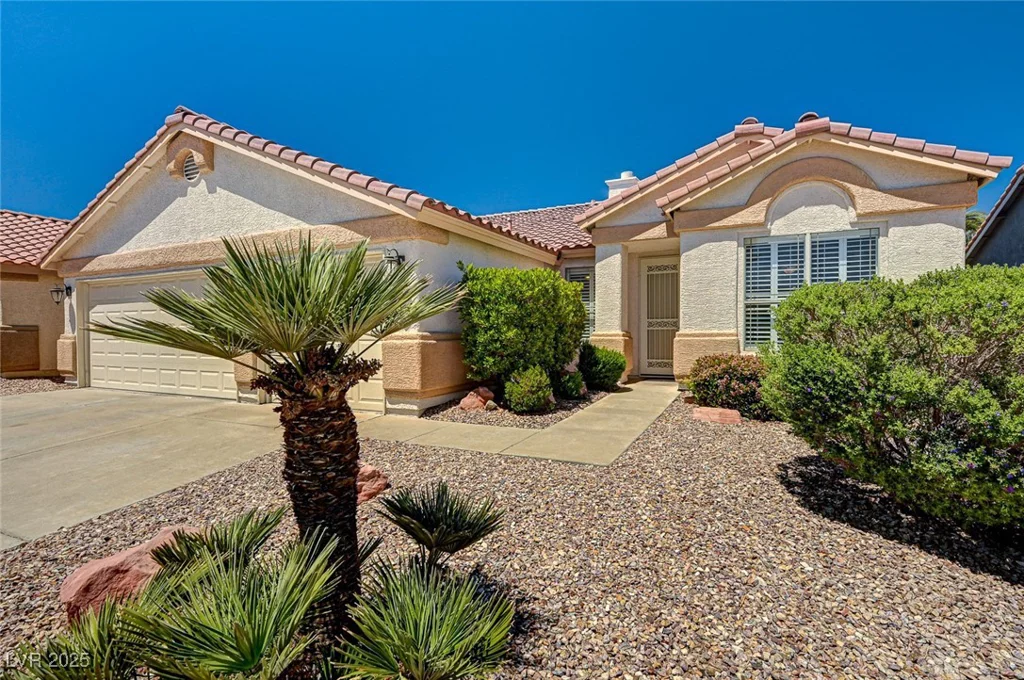 1574 Livingston, Henderson, NV 89012