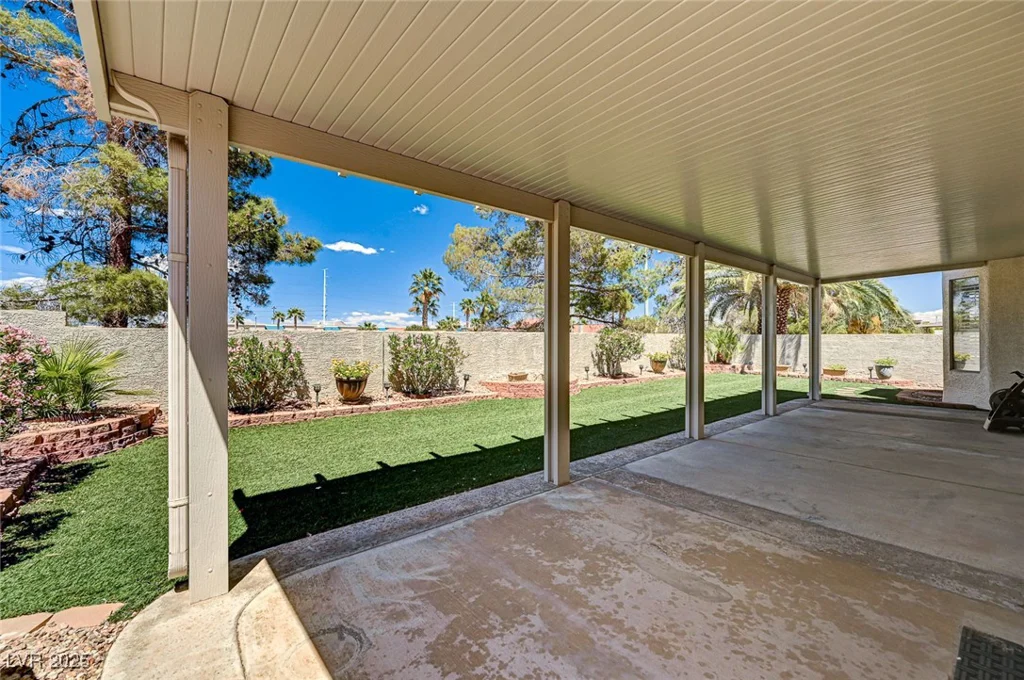 1574 Livingston, Henderson, NV 89012