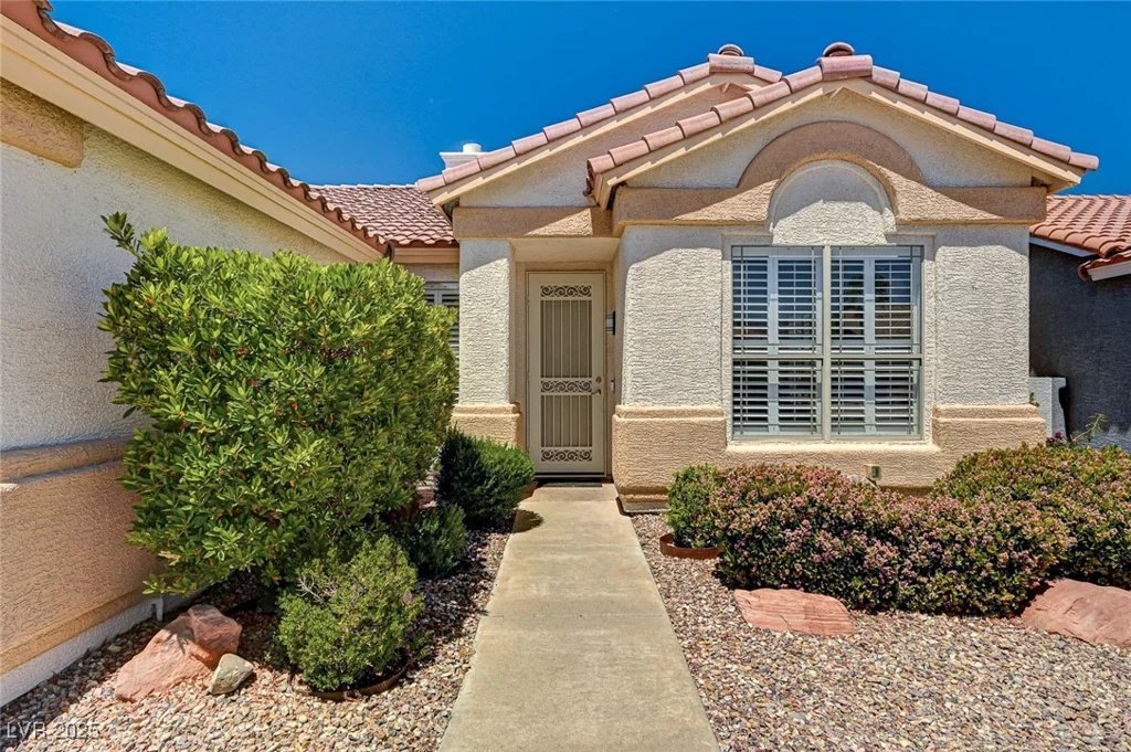 1574 Livingston, Henderson, NV 89012