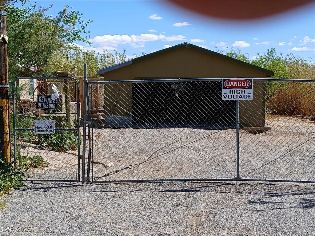 4081 Retread, Pahrump, NV 89048