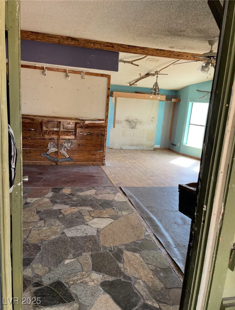 4081 Retread, Pahrump, NV 89048
